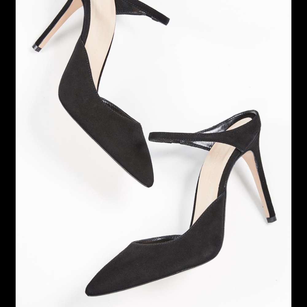 Club Monaco Sayvah Black Suede Pumps 37.5
